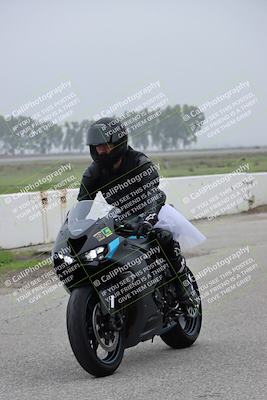 media/Nov-29-2025-TrackDaz (Sat) [[10ae2d9bce]]/Around the Pits/